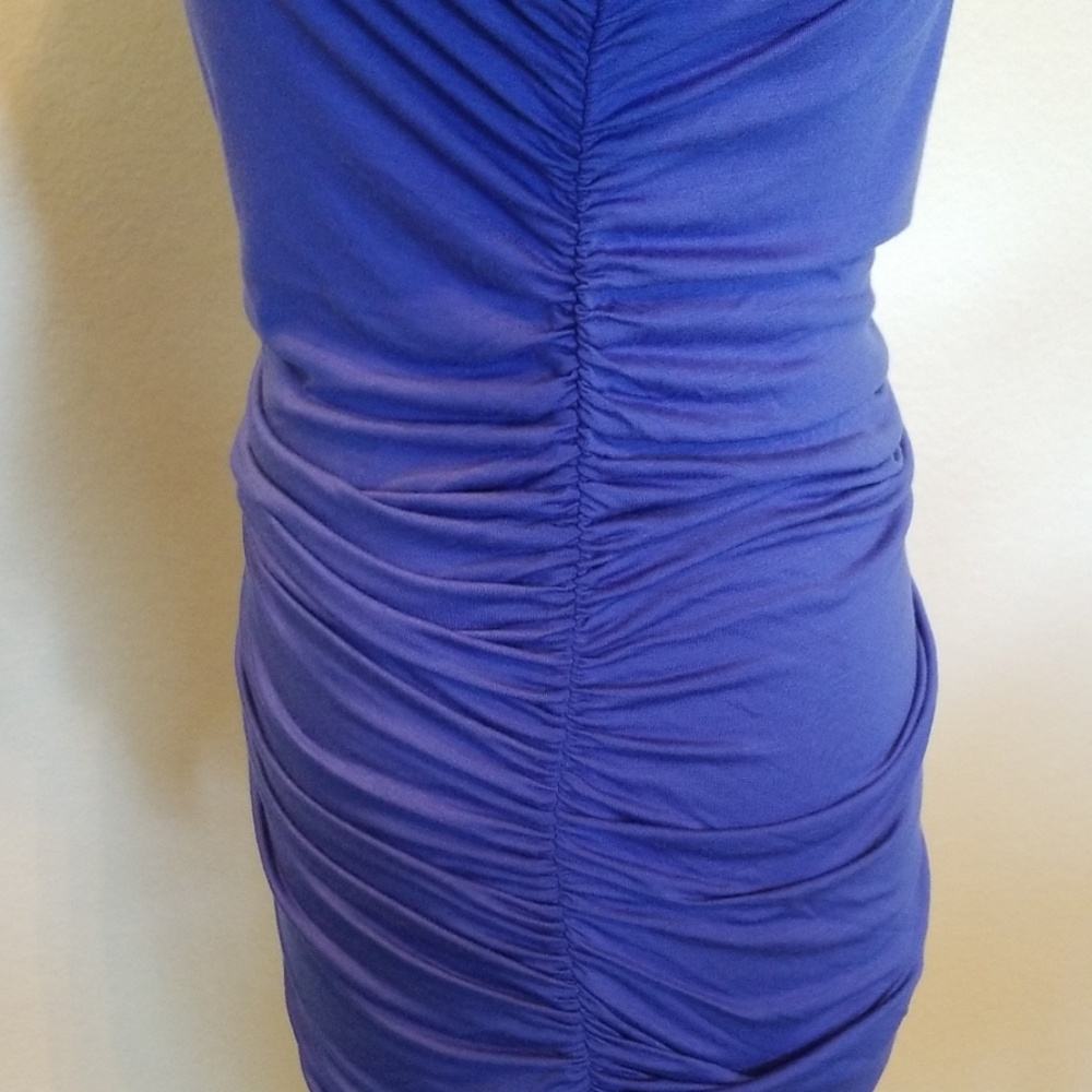 CLOSEOUT - Picture 2 of 5